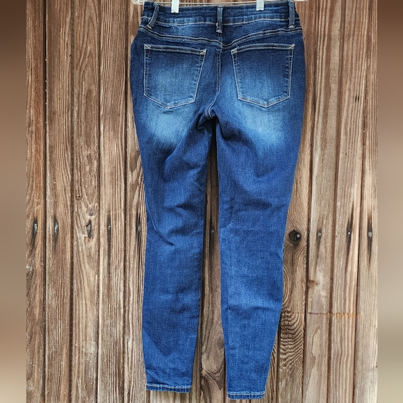 Maurices Ladies Straight Leg Jeans - Picture 3 of 6